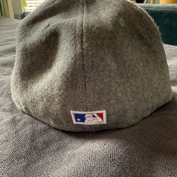 New Era Green and Black 59FIFTY Cap - Picture 4 of 10